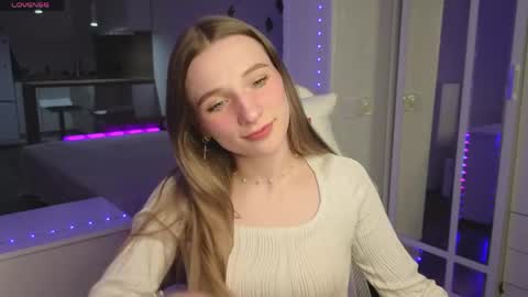 Snapshot of siren_kiss chatting on May 12, 2026, 9:12 pm Siren online show from May 12, 2026, 9:12 pm