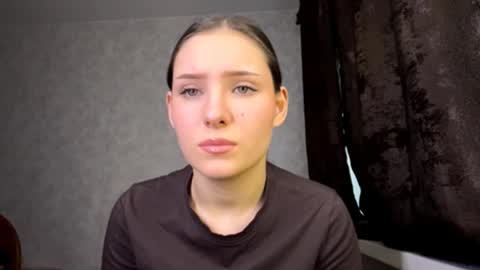 Snapshot of sirenapen chatting on February 12, 2026, 12:27 am Aurora online show from February 12, 2026, 12:27 am