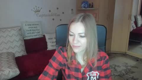 Snapshot of sirenasilk chatting on November 8, 2025, 5:07 am sirenasilk online show from November 8, 2025, 5:07 am