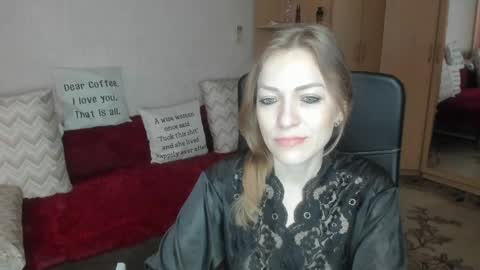 Snapshot of sirenasilk chatting on April 24, 2026, 9:12 am sirenasilk online show from April 24, 2026, 9:12 am
