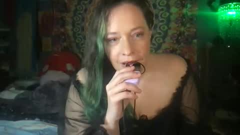 RavenFalls Aphrodite Priestess online show from October 29, 2025, 6:37 am