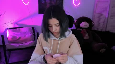 Si online show from April 7, 2026, 7:36 pm