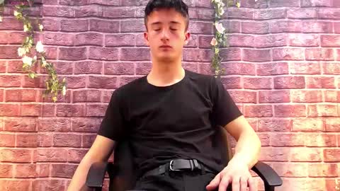 SirReedy online show from November 22, 2025, 4:22 am