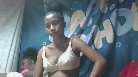 siscabelle online show from January 13, 2026, 10:48 pm