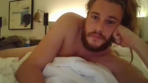 sissyboy031 online show from February 4, 2026, 3:23 am