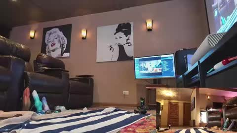 Snapshot of sissycdnatasha chatting on October 14, 2025, 4:02 am sissycdnatasha online show from October 14, 2025, 4:02 am