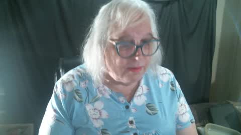 Sissy Diane online show from January 3, 2025, 12:33 am