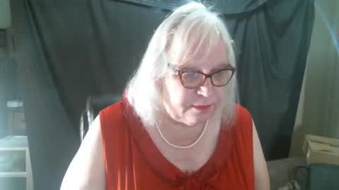 Sissy Diane online show from February 22, 2025, 2:08 pm