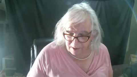 Sissy Diane online show from March 8, 2025, 12:33 am