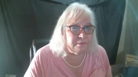 Sissy Diane online show from March 11, 2025, 11:37 pm