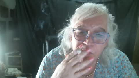 Sissy Diane online show from November 6, 2025, 12:33 am