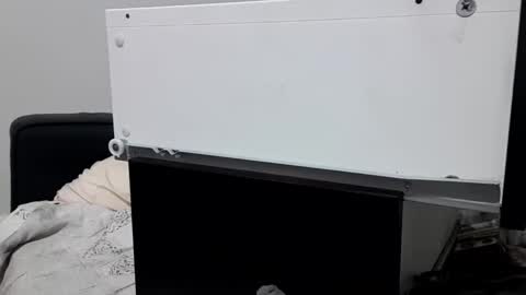 Snapshot of sissyscott123 chatting on November 7, 2025, 7:47 pm Upmydate online show from November 7, 2025, 7:47 pm