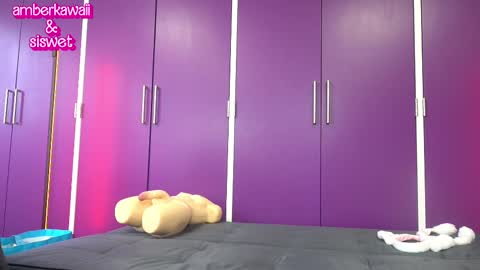 Snapshot of siswet19 chatting on February 13, 2025, 2:42 pm Elise online show from February 13, 2025, 2:42 pm