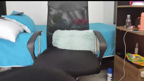 Snapshot of siul_bigcock chatting on December 16, 2024, 10:56 pm Siul Thompson online show from December 16, 2024, 10:56 pm