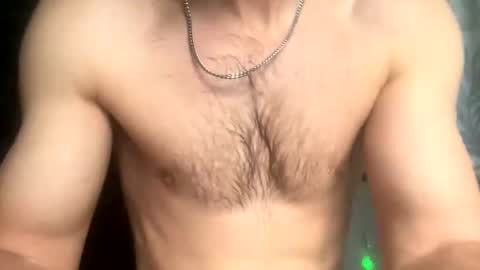 sixpackmac1 online show from October 19, 2025, 10:16 am