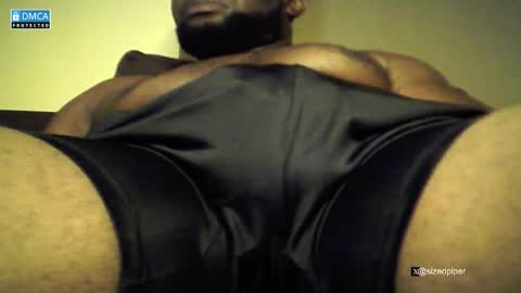 Snapshot of sizedpiper chatting on February 22, 2026, 3:32 pm Pvt is open. Drop thumbs up in satisfaction online show from February 22, 2026, 3:32 pm