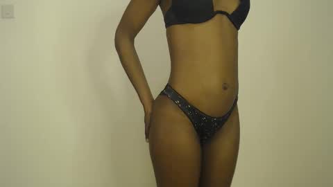 Snapshot of sizzly_ass chatting on May 7, 2026, 3:06 pm sizzly_ass online show from May 7, 2026, 3:06 pm