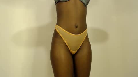 Snapshot of sizzly_ass chatting on May 24, 2026, 3:22 am sizzly_ass online show from May 24, 2026, 3:22 am