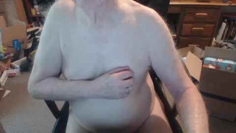 sjbottomboi online show from December 3, 2025, 3:43 pm