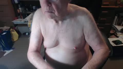sjbottomboi online show from June 4, 2026, 2:01 pm