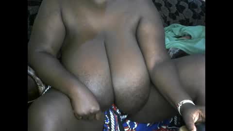 Snapshot of skado11 chatting on October 13, 2025, 4:34 am skado11 online show from October 13, 2025, 4:34 am