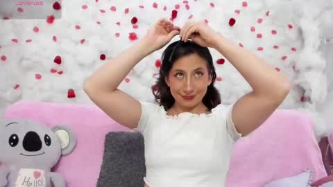 Skarlet  online show from April 1, 2026, 3:18 am