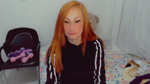 Arlett online show from November 12, 2025, 4:24 am