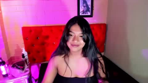 Skarlet online show from March 2, 2025, 6:40 pm