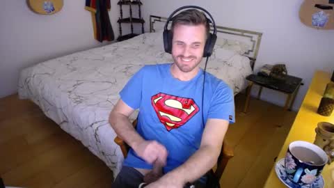 skatejocke online show from November 15, 2025, 8:27 pm