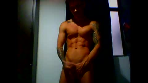 Snapshot of skater19xxx chatting on December 9, 2024, 9:58 pm miguel online show from December 9, 2024, 9:58 pm