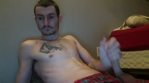 Snapshot of skaterpunk_1992 chatting on July 12, 2026, 9:44 am skaterpunk_1992 online show from July 12, 2026, 9:44 am