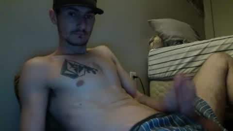 Snapshot of skaterpunk_1992 chatting on August 9, 2026, 3:44 am skaterpunk_1992 online show from August 9, 2026, 3:44 am