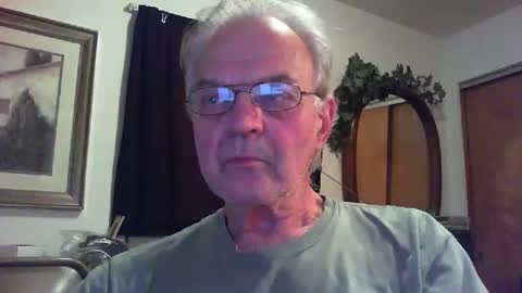 skeeeziks online show from May 6, 2026, 2:40 am