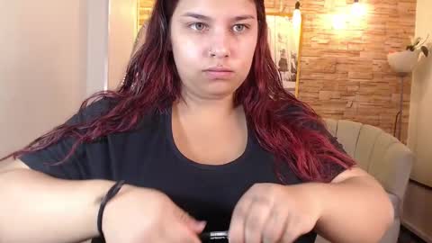 Skarlet online show from February 18, 2025, 12:49 pm