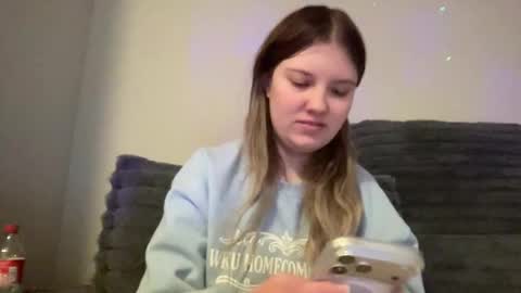 skiimaskabby online show from February 12, 2026, 12:38 am