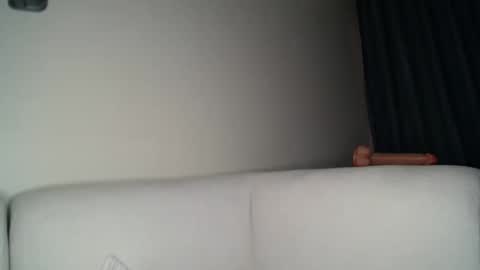 Snapshot of skimask_freak chatting on January 24, 2025, 11:26 am Krystal Belle online show from January 24, 2025, 11:26 am