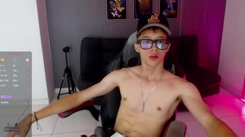 Snapshot of skinny_bigcock20 chatting on April 28, 2026, 10:15 pm skinny_bigcock20 online show from April 28, 2026, 10:15 pm