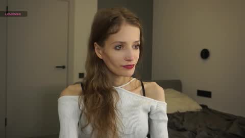 Emily online show from September 9, 2025, 5:12 pm