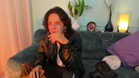 Mac online show from April 5, 2026, 12:46 pm