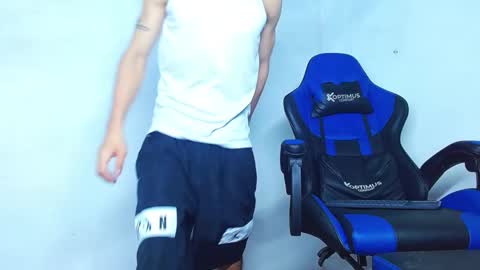 skinny marked online show from December 8, 2024, 8:30 am