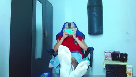 skinny marked online show from January 28, 2025, 2:11 am