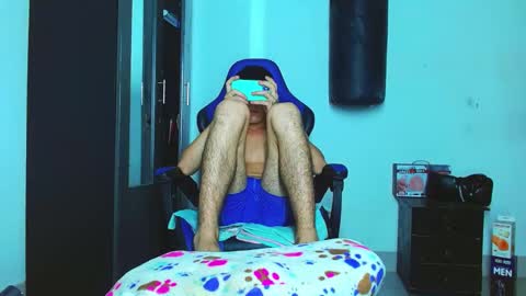 skinny marked online show from February 3, 2025, 3:38 pm