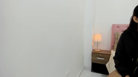 melody online show from November 25, 2025, 12:27 pm