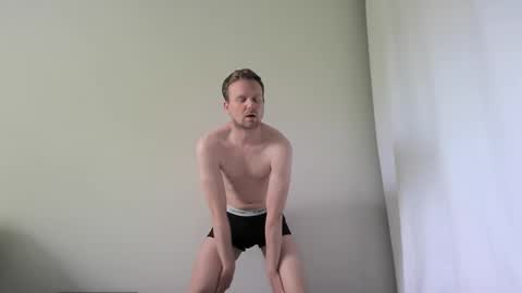 skinnyb24 online show from June 6, 2026, 10:31 am
