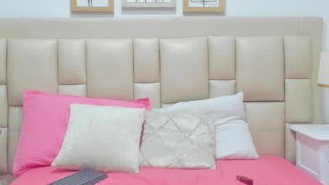 SkinnyGirl online show from January 14, 2026, 7:41 pm