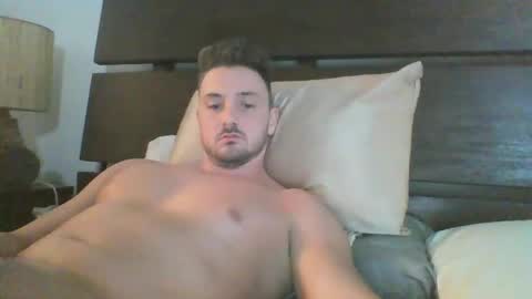 skinnyguylongdick1 online show from December 14, 2024, 11:45 pm