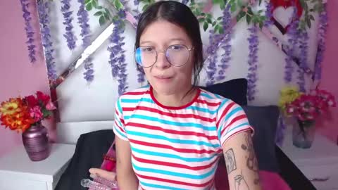  SKINNYHORNY   online show from January 28, 2025, 2:32 am