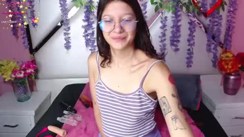  SKINNYHORNY   online show from January 30, 2025, 3:00 am