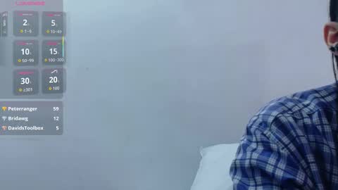 Snapshot of skinnyneighbour_ chatting on February 3, 2026, 6:40 am Karla online show from February 3, 2026, 6:40 am