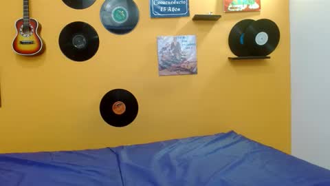 VERUS online show from December 14, 2025, 7:07 pm